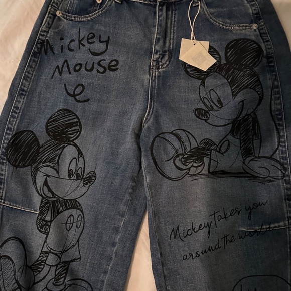 Character jeans for women - Picture 2 of 2